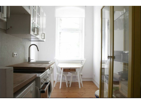 Fashionable, cozy home in Prenzlauer Berg - For Rent