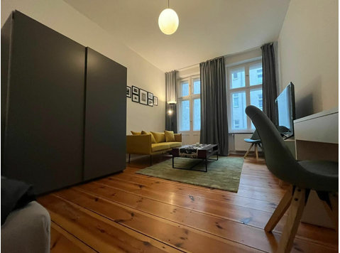 Fully renovated flat in Friedrichshain - For Rent