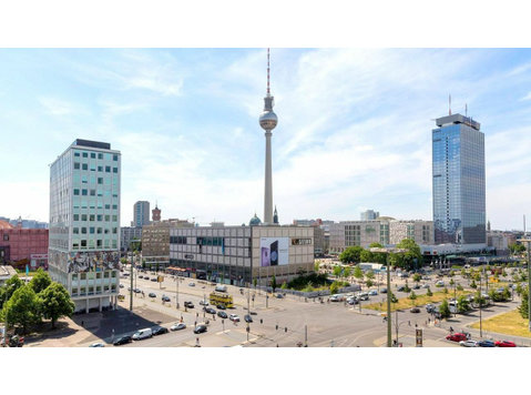 Furnished 3 room apartment at Alexanderplatz, Central of… - For Rent