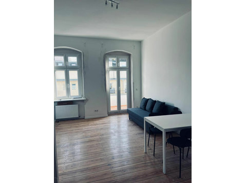 Furnished Flat in Moabit long term rent with balcony - 임대