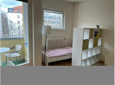 Furnished flat in Friedenau with Balcony - الإيجار