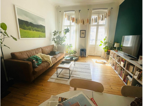 Gemütliche 2-Zimmer-Wohnung im Herzen den Kreuzkölln Kiez - Zu Vermieten