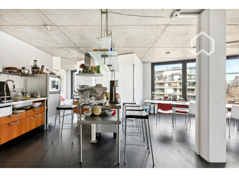 Hochwertige 2-Zimmer Wohnung in zentraler Lage in Berlin - Zu Vermieten