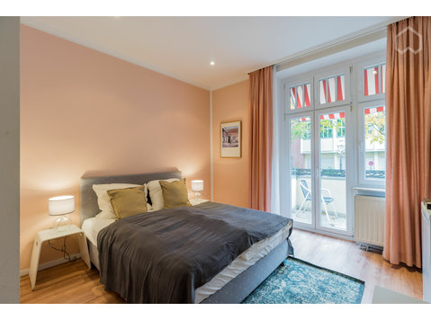 Lovely & fantastic apartment near Lake Tegel - For Rent