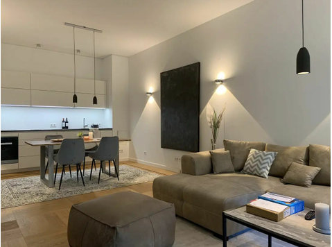 Exklusive & luxuriös möblierte 2-Zimmer-Wohnung in Berlin -… - Zu Vermieten