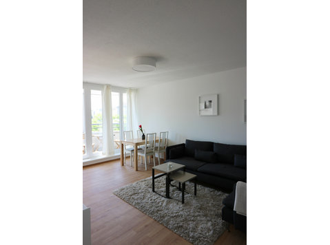 Modern, fully furnished 2-room apartment in the heart of… - For Rent