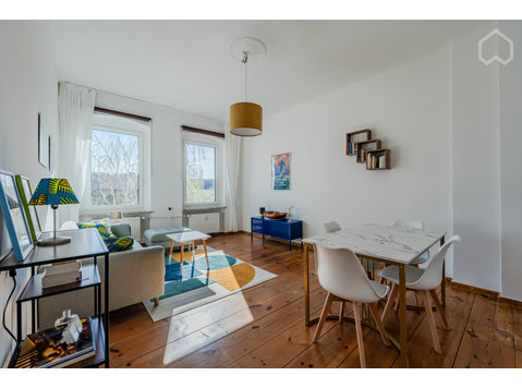 Neu renovierte & möblierte, stilvolle… - Zu Vermieten