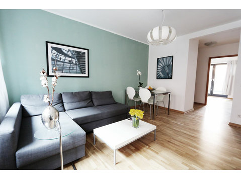 Newly renovated Apartment with big terrace in the gallery… - Аренда