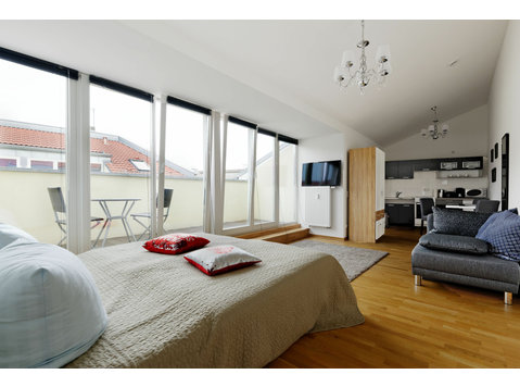 Penthouse Studio Loft with Terrace in Mitte - For Rent
