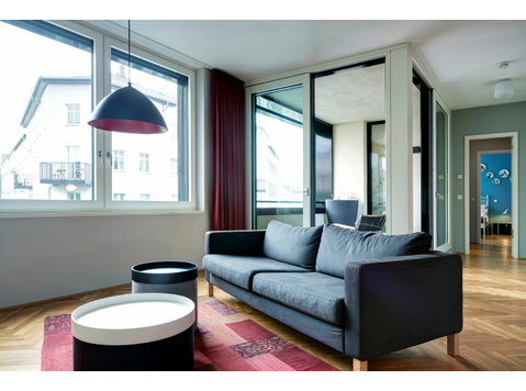 Pretty & spacious flat in nice area (Berlin) - Aluguel