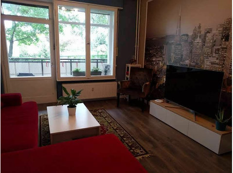 Renovated and Beautiful Cozy 2 Room Apartment - For Rent