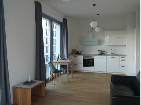 Stylish apartment with water view (Berlin-Mitte) - For Rent