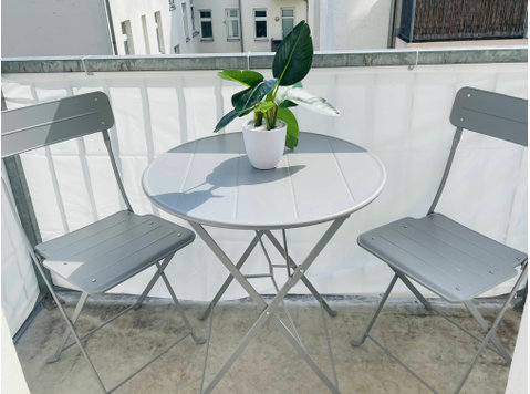 Sunny & Quiet Apartment in Friedrichshain - Aluguel