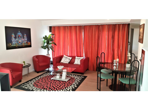 Very bright and calm, stylishly furnished 3-room apartment… - Til Leie