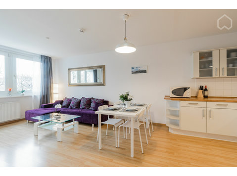 Wonderful, calm 2 Room Apartment near Alexanderplatz - For Rent