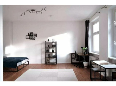 Wonderful, modern suite in Wilmersdorf (Berlin) - За издавање
