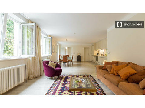 Apartamento de 1 dormitorio en alquiler en Rheingauviertel,… - Pisos