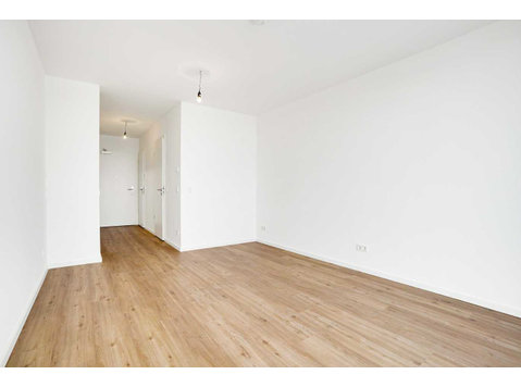 1 Zimmer Studio mit EBK, Aufzug und Balkon - Wohnungen