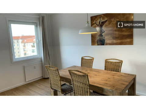 Appartamento con 2 camere da letto in affitto a Berlino - Appartamenti