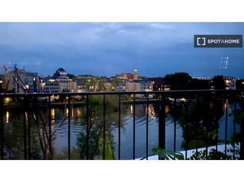 Appartement de 2 chambres à louer à Berlin - Appartements