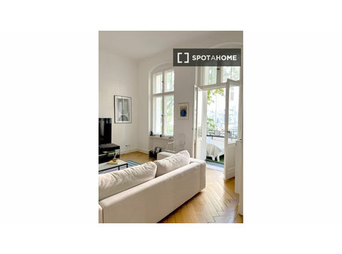 Se alquila apartamento de 2 dormitorios en Berlín. - Pisos