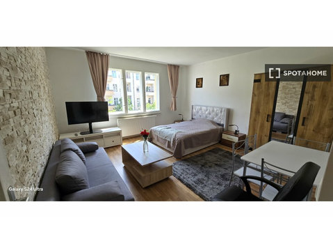 Berlin'de kiralık 2 yatak odalı daire - Apartman Daireleri