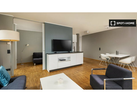 Appartamento con 2 camere da letto in affitto a Berliner… - Appartamenti