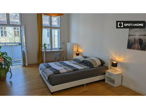 Appartement de 2 chambres à louer à Rote Insel, Berlin - Appartements