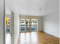 2 room flat with balcony & fitted kitchen in Mitte