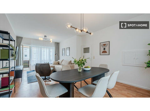 Berlin'de kiralık 3 yatak odalı daire. - Apartman Daireleri