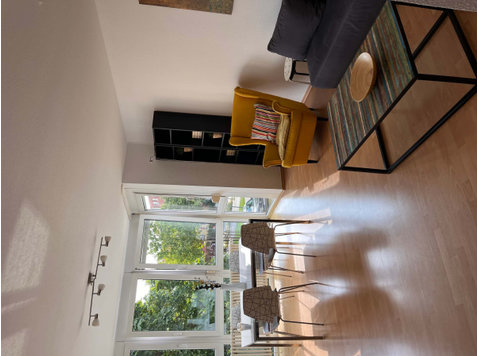 Apartment in Strelitzer Straße, Berlin for 52 m² with 1… - Apartments