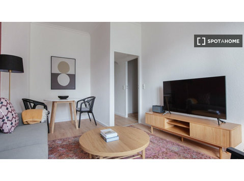 Berlin, Berlin'de kiralık 1 yatak odalı daire - Apartman Daireleri