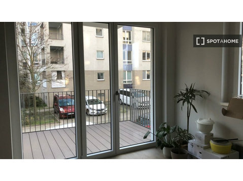 Apartamento com 1 quarto para alugar em Heinersdorf, Berlim - Apartamentos