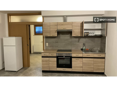 Apartament z 1 sypialnią do wynajęcia w Mahlsdorf-Süd,… - Mieszkanie