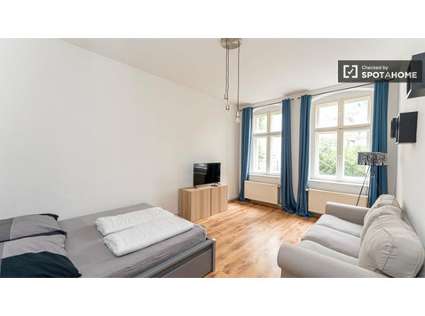 Apartamento com 2 quartos para alugar em Rummelsburg, Berlim - Apartamentos