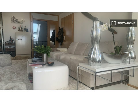 Apartment with 3 bedrooms for rent in Berlin, Berlin - Apartments