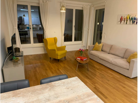 Reduced Rent - Fully Furnished 2-room apartment in a quiet,… - Apartments
