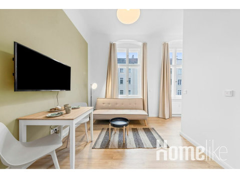 Mooi en volledig gemeubileerd 2 kamer appartement in Berlijn - Appartementen