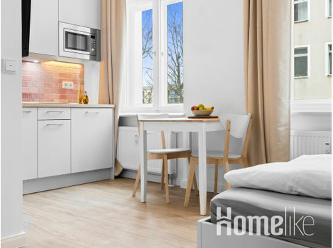 Beautiful and fully furnished studio apartment in Berlin - Korterid