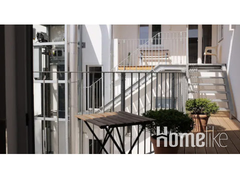 Penthouse Balcon Lumineux Mitte - Appartements
