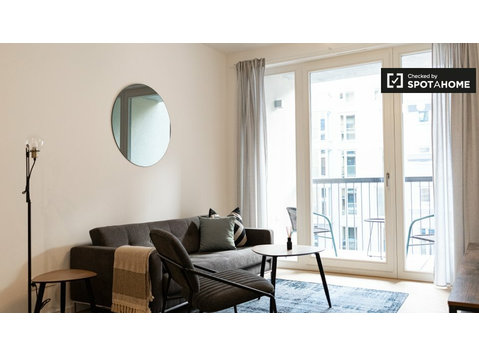 Jasne mieszkanie z 1 sypialnią do wynajęcia, Prenzlauer Berg - Mieszkanie