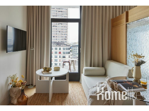 City View Suite - Apartments