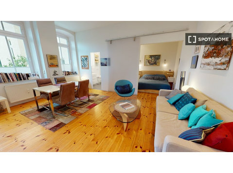 Przytulne mieszkanie Apartament z 1 sypialnią w Berlinie - Mieszkanie