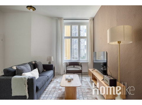 Friedrichshain 2br fully furnished and equipped - Apartemen