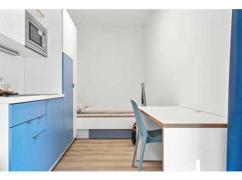 Fully furnished studio -25 min. away from Friedrichshain -… - Apartman Daireleri