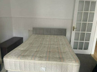 Furnished 1 room apartment in a central location