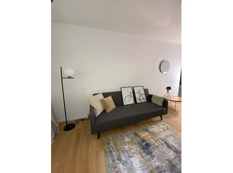 Gera - praktisches 2-Zimmer-Apartment nahe der Spree - Mieszkanie