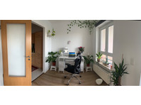 Hellersdorfer Straße, Berlin