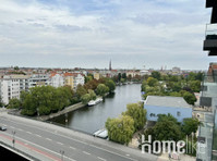IN THE TRIANGLE OF CHARLOTTENBURG, TIERGARTEN AND MOABIT IN… - Apartmány