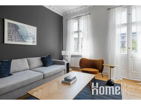 Kreuzberg 2br, fully furnished & equipped - Apartemen